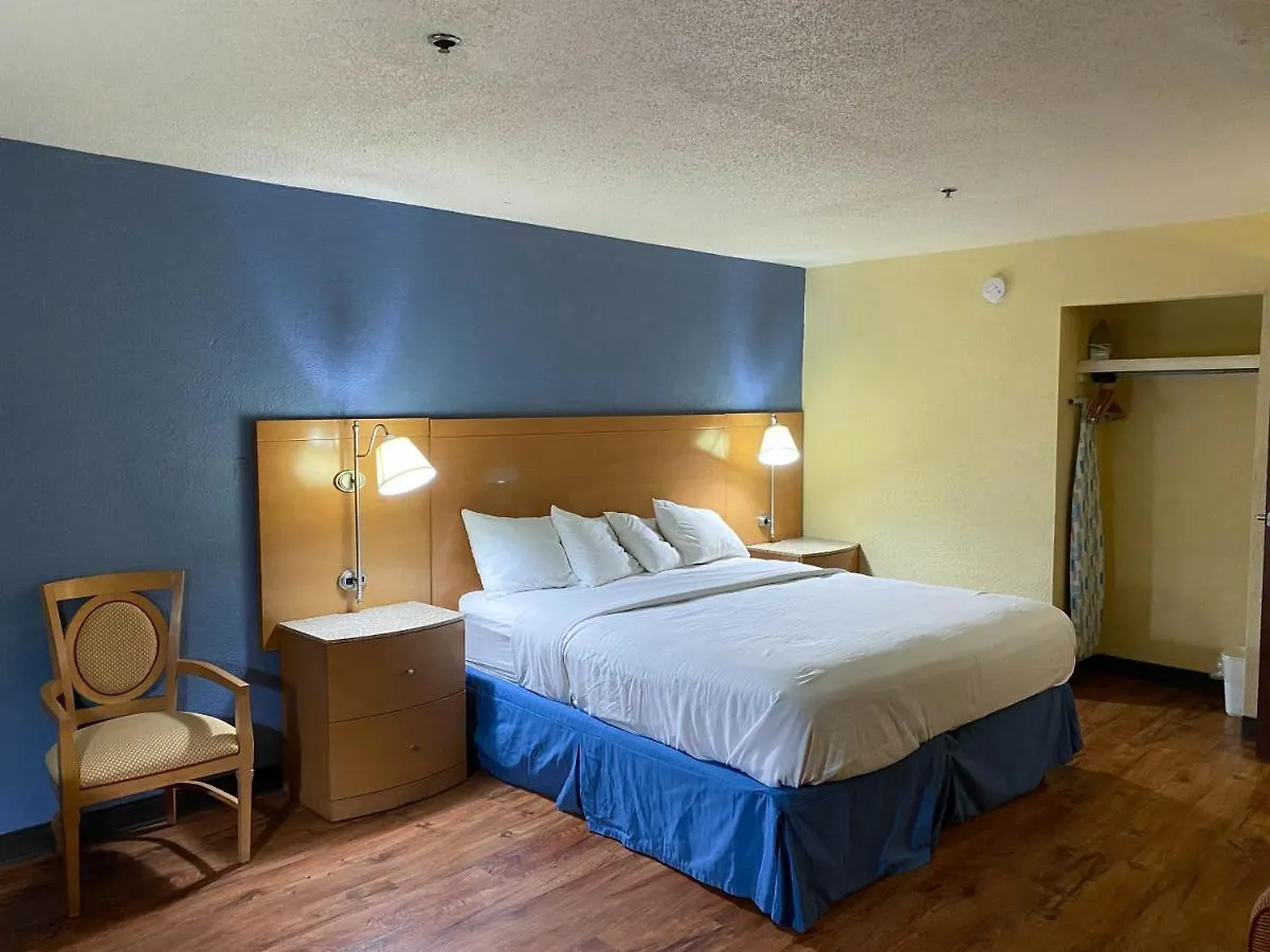 Studio 6 Savannah, Ga- Gateway & I-95 Georgetown Hotel